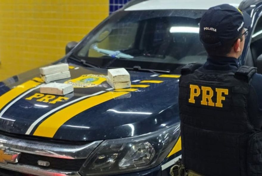 prf-apreende-5-kg-de-cocaina-e-prende-tres-pessoas-em-barra-do-corda-ma prf-apreende-5-kg-de-cocaina-e-prende-tres-pessoas-em-barra-do-corda-ma