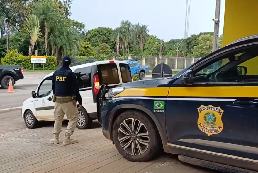 prf-localiza-irmaos-desaparecidos-em-onibus-que-seguia-para-goiania prf-localiza-irmaos-desaparecidos-em-onibus-que-seguia-para-goiania