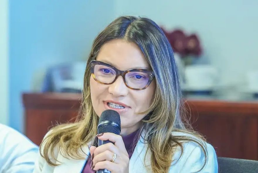 primeira-dama-janja-participa-de-encontro-com-mulheres-evangelicas-em-caruaru2C-pernambuco