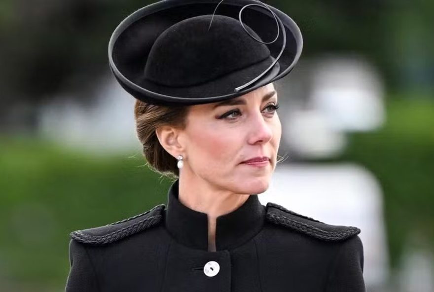 Kate Middleton, Princesa de Gales, enfrentando um exaustivo tratamento contra o câncer