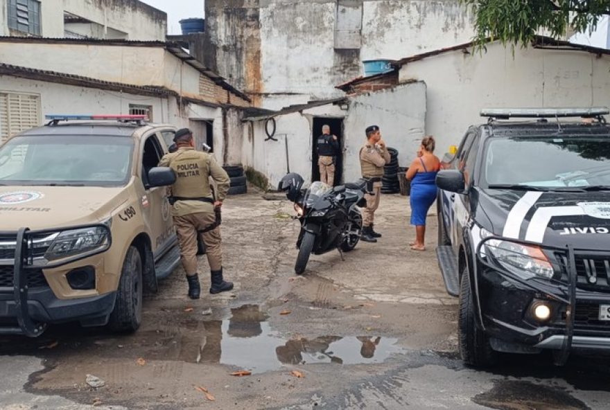 prisao-de-suspeitos-de-trafico-de-drogas-na-bahia3A-operacao-alvorada-conduz-a-detencao-de-criminosos