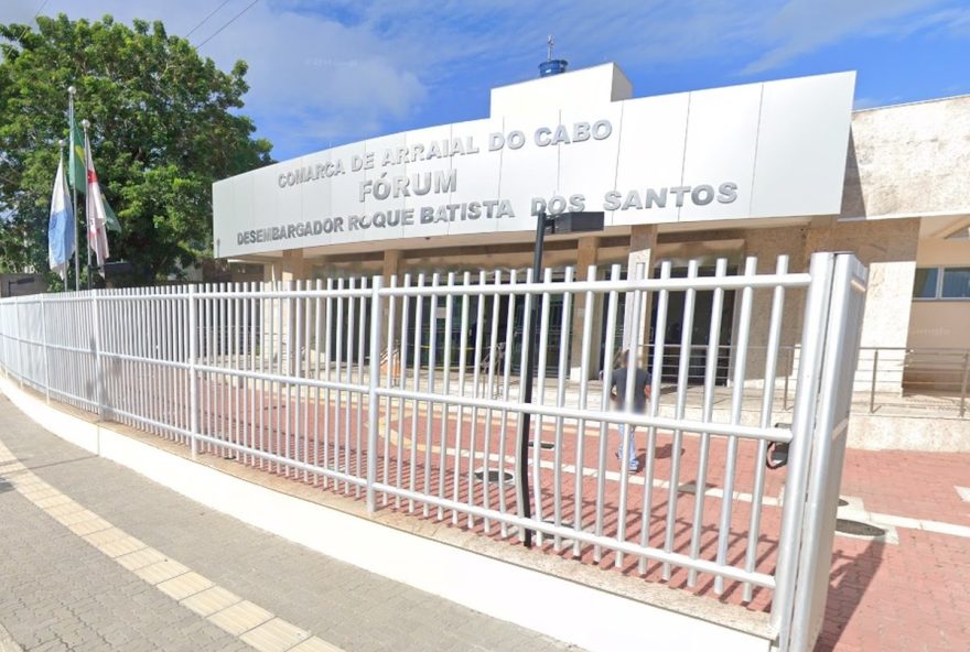 prisao-preventiva-de-acusados-por-roubo-e-agressao-a-frances-em-arraial-do-cabo