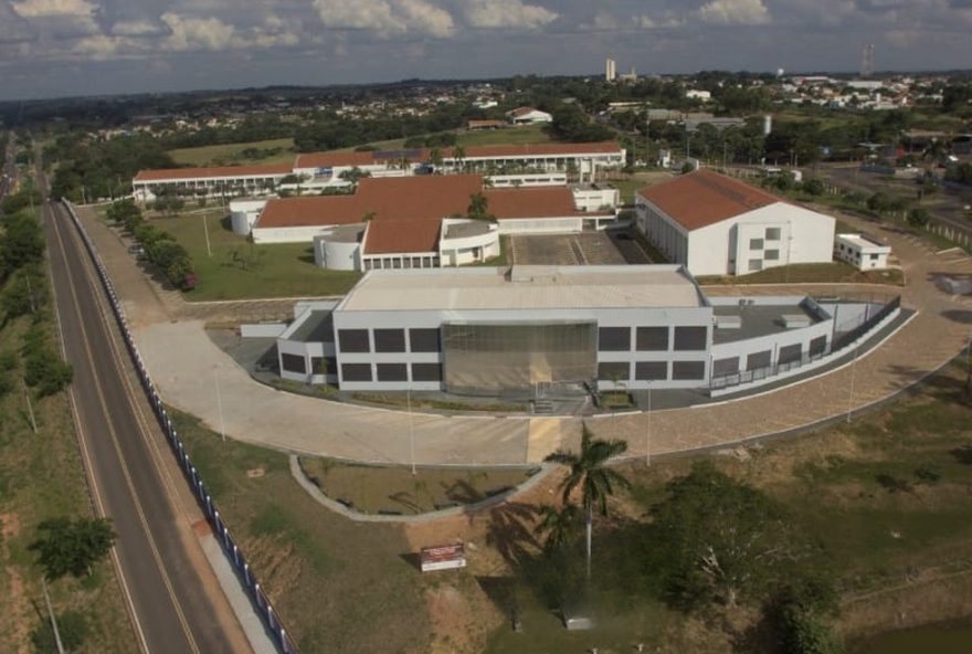 processo-seletivo-no-centro-universitario-de-adamantina-sp-com-salarios-de-ate-r24-4-mil3A-inscricoes-abertas-a-partir-de-3-de-fevereiro