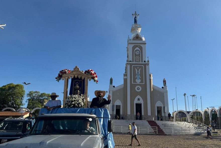 procissao-historica-de-nossa-senhora-das-dores-em-juazeiro-do-norte