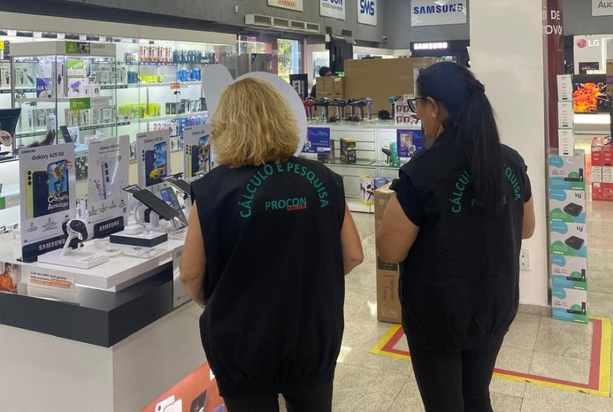 Procon Goiânia aponta variação de até 359,51% no preço dos presentes para o Dia das Mães: foram analisados 26 produtos, entre tênis, celulares, perfumes e flores. (Foto: Procon Goiânia)