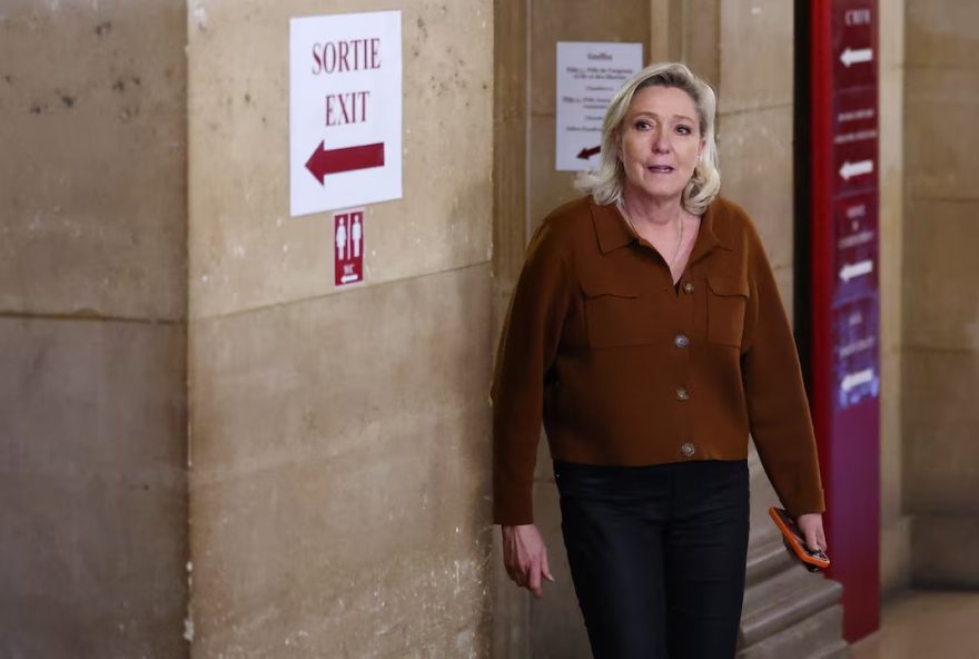 procuradoria-da-franca-pede-inelegibilidade-de-marine-le-pen-em-julgamento-por-desvio-de-fundos-do-parlamento-europeu procuradoria-da-franca-pede-inelegibilidade-de-marine-le-pen-em-julgamento-por-desvio-de-fundos-do-parlamento-europeu