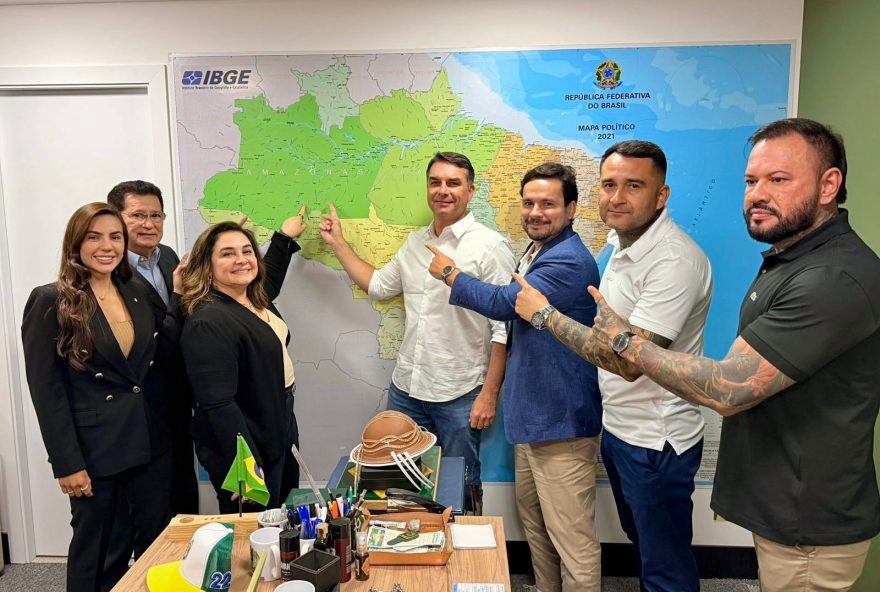 professora-maria-do-carmo-anuncia-pre-candidatura-ao-governo-do-am-pelo-pl professora-maria-do-carmo-anuncia-pre-candidatura-ao-governo-do-am-pelo-pl