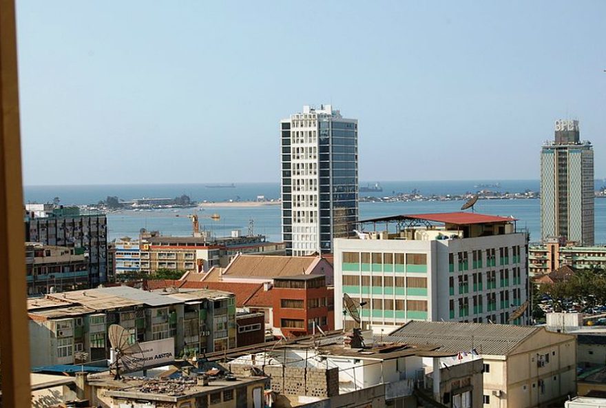 professores-da-escola-portuguesa-de-luanda-em-greve-por-tempo-indeterminado professores-da-escola-portuguesa-de-luanda-em-greve-por-tempo-indeterminado