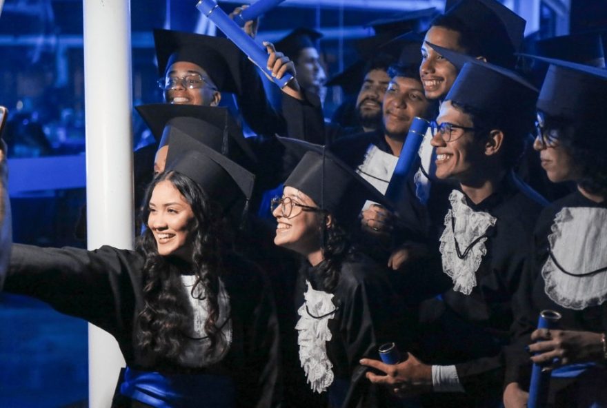 programa-embarque-digital-oferece-265-bolsas-em-tecnologia-no-recife3A-inscricoes-abertas