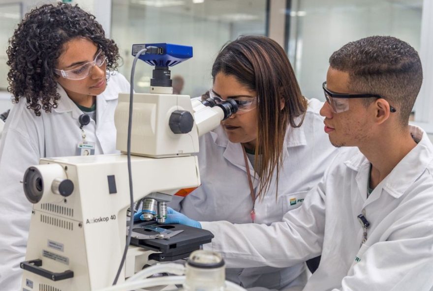 programa-jovem-aprendiz-petrobras3A-60-vagas-na-baixada-santista