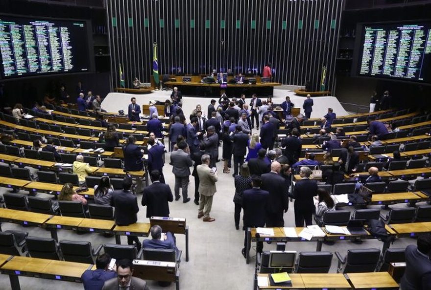 projeto-de-reestruturacao-de-carreiras-e-aprovado-pela-camara-visando-aprimorar-gestao-publica
