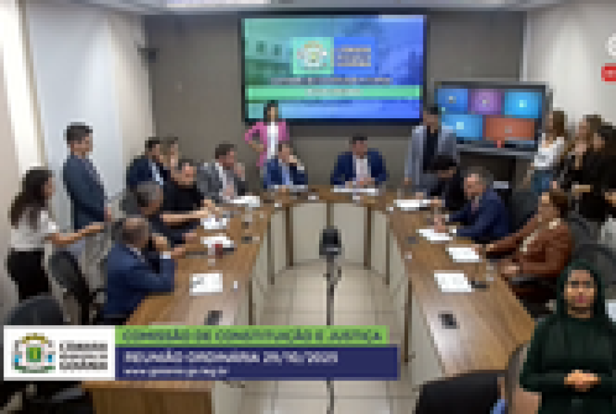 projetos-de-lei-que-flexibilizam-horarios-de-funcionamento-de-distribuidoras-avancam-na-camara-de-goiania3A-saiba-mais