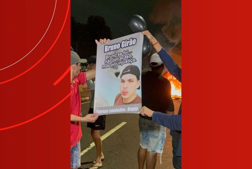 protesto-em-manaus3A-moradores-incendeiam-avenida-brasil-por-morte-de-jovem-baleado protesto-em-manaus3A-moradores-incendeiam-avenida-brasil-por-morte-de-jovem-baleado