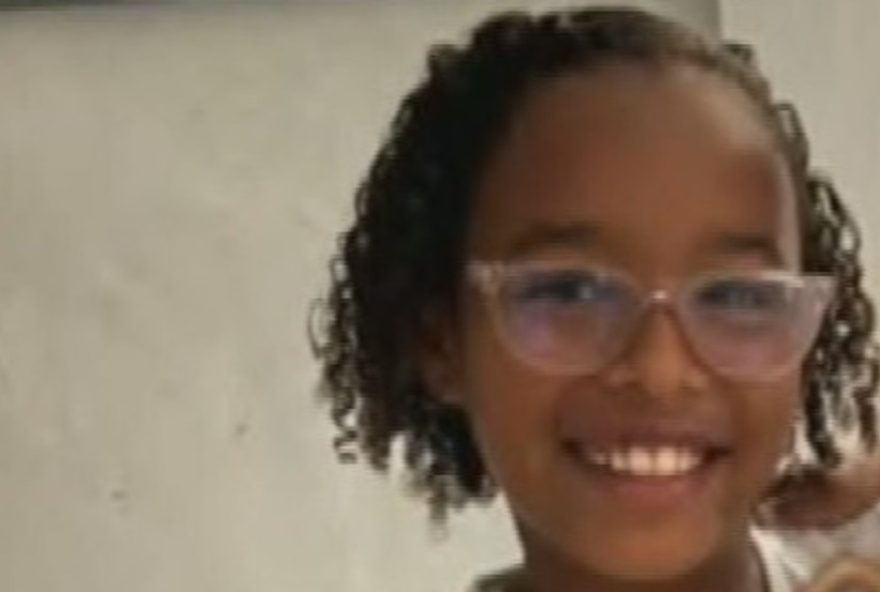 protesto-por-justica3A-parentes-de-crianca-baleada-em-nova-iguacu-pedem-por-seguranca-e-apoio-da-comunidade protesto-por-justica3A-parentes-de-crianca-baleada-em-nova-iguacu-pedem-por-seguranca-e-apoio-da-comunidade