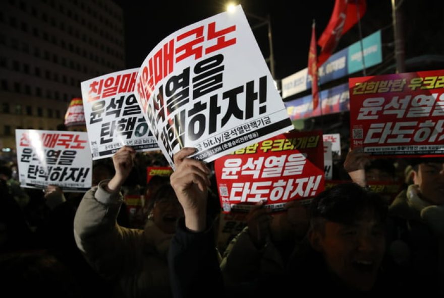 protestos-exigem-impeachment-do-presidente-da-coreia-do-sul-7C-video