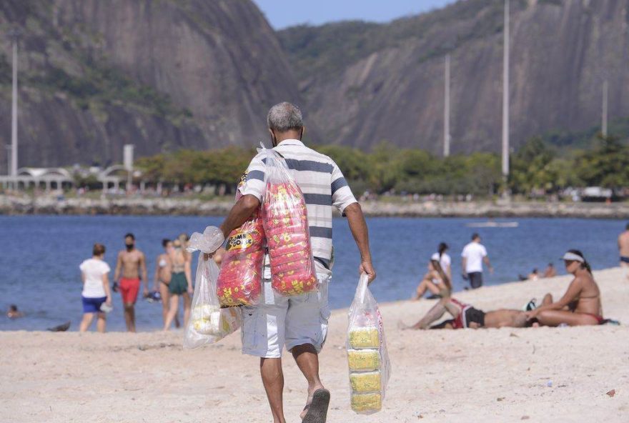 protocolo-de-calor-3-no-rio-de-janeiro3A-dicas-para-enfrentar-as-altas-temperaturas protocolo-de-calor-3-no-rio-de-janeiro3A-dicas-para-enfrentar-as-altas-temperaturas