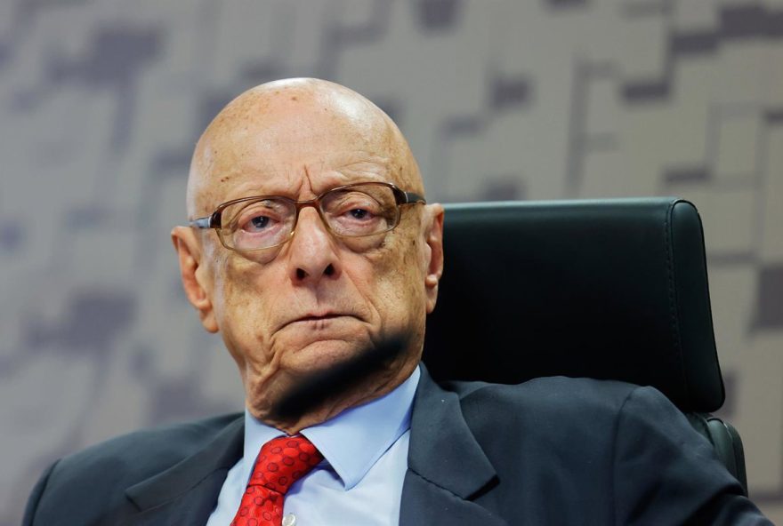 Brasil.- El autor del proyecto para reducir la condena de Bolsonaro admite que sin cambios no será aprobado en el Senado 18/06/2024 June 18, 2024, Brasilia, Distrito Federal, Brasil: BRASILIA (DF), 06/18/2024 - SENATE/POLICY/CYBERSECURITY - Senator Esperidiao Amin, during a plenary session on the National Cybersecurity Policy, National Cybersecurity Strategy and National Cybersecurity Plan, held in the city of Brasilia, this Wednesday - fair, June 18, 2024. (Foto: Wallace Martins/Thenews2/Zumapress)
POLITICA
Europa Press/Contacto/Wallace Martins, Wallace Mar