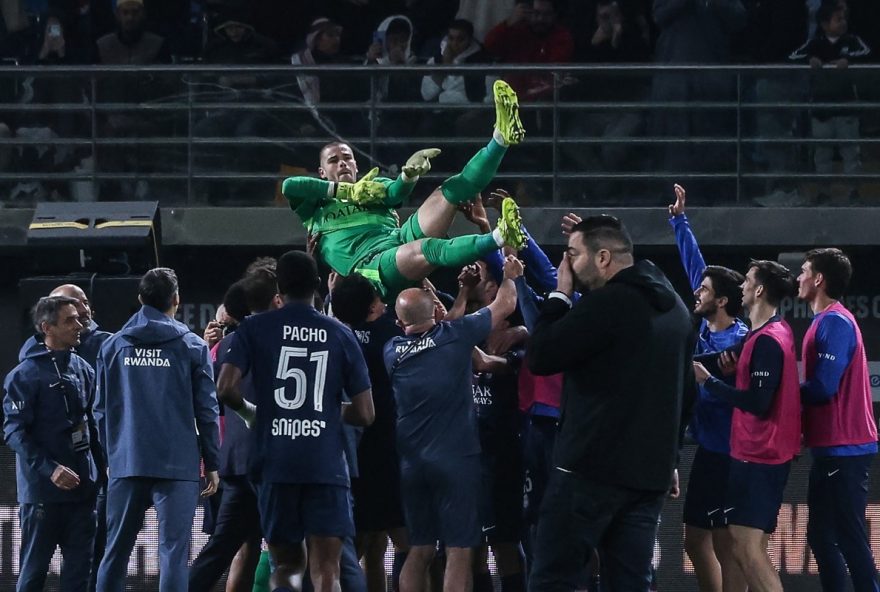 psg-conquista-a-supercopa-da-franca-com-chevalier-brilhando-nos-penaltis psg-conquista-a-supercopa-da-franca-com-chevalier-brilhando-nos-penaltis
