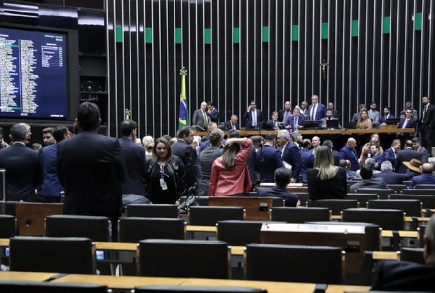 pt-busca-presidencia-da-comissao-de-relacoes-exteriores-para-evitar-palanque-da-direita