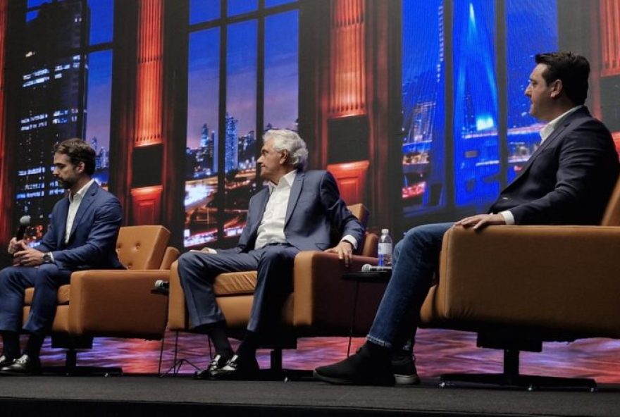 pt-nao-apresenta-custo-da-pec-do-fim-da-escala-6-x-12C-diz-caiado pt-nao-apresenta-custo-da-pec-do-fim-da-escala-6-x-12C-diz-caiado