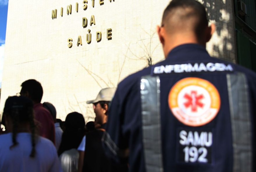 Saúde fez levantamento de dados de profissionais
(Foto: Agência Brasil)