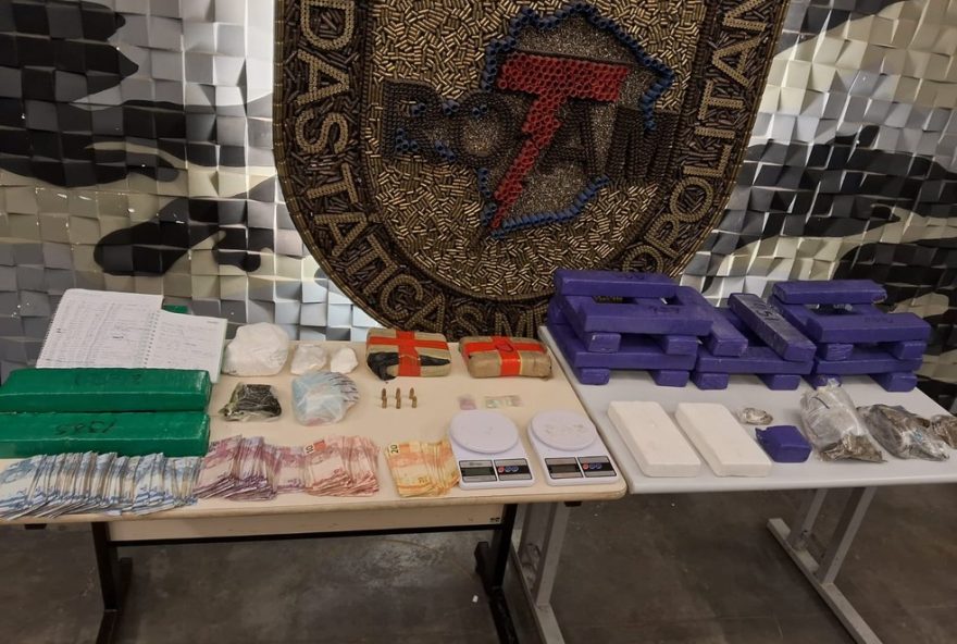 quadrilha-e-presa-com-drogas-e-municoes-em-operacao-na-grande-bh quadrilha-e-presa-com-drogas-e-municoes-em-operacao-na-grande-bh