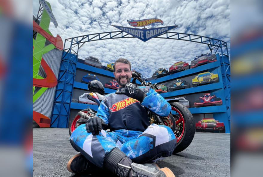 quem-era-o-piloto-que-morreu-em-apresentacao-no-beto-carrero-world