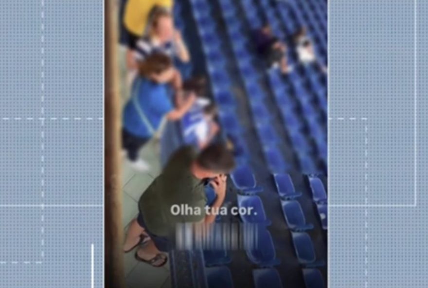 racismo-e-xenofobia-em-jogo-do-avai3A-mpsc-investiga-ato-intolerante