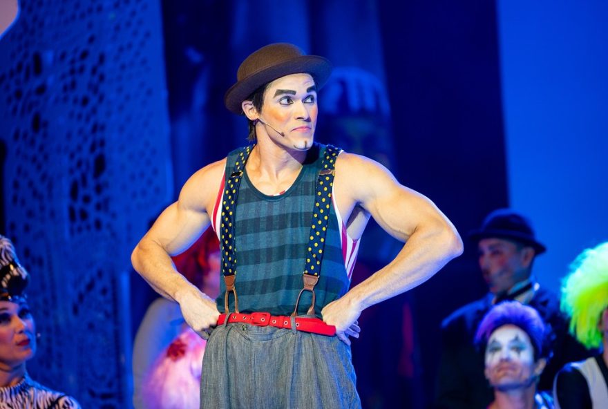 rafael-aragao-brilha-como-didi-moco-em-adoravel-trapalhao-no-rio-de-janeiro rafael-aragao-brilha-como-didi-moco-em-adoravel-trapalhao-no-rio-de-janeiro