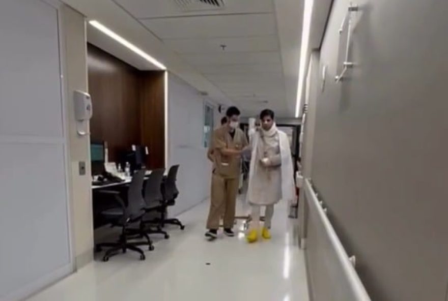 rafael-motta-mostra-progresso-em-recuperacao-e-faz-previsao-de-alta-em-video-do-hospital