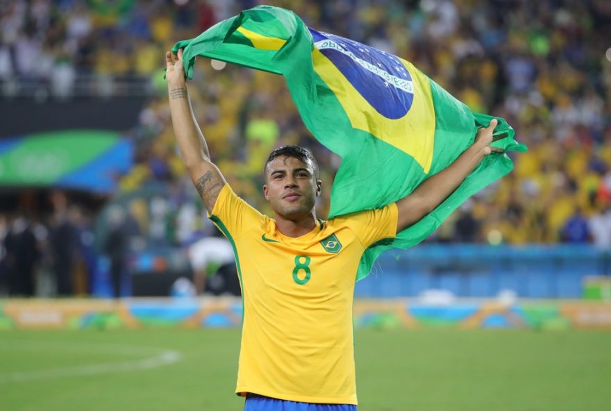 rafinha-alcantara-anuncia-aposentadoria-aos-32-anos-apos-grave-lesao-no-joelho rafinha-alcantara-anuncia-aposentadoria-aos-32-anos-apos-grave-lesao-no-joelho