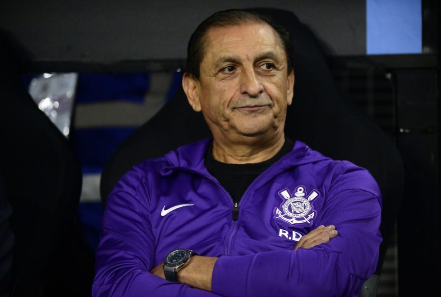 ramon-diaz-analisa-eliminacao-do-corinthians-na-libertadores-e-foca-na-final-do-paulista