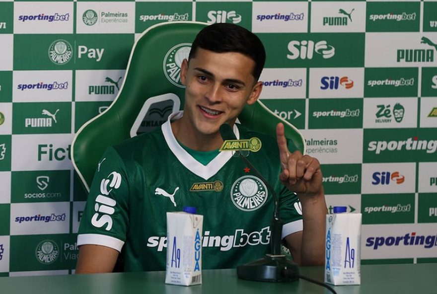 ramon-sosa3A-da-falta-de-oportunidades-no-nottingham-forest-ao-recomeco-no-palmeiras