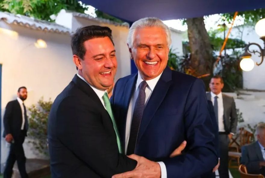 ratinho-anuncia-permanencia-no-governo-e-nao-disputara-presidencia3B-favorece-pre-candidatura-de-ronaldo-caiado