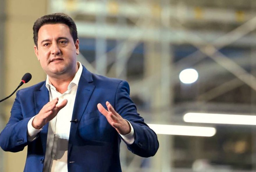 ratinho-jr.-nao-cede-a-chantagem-do-pl-e-se-mantem-como-opcao-do-psd-a-presidencia ratinho-jr.-nao-cede-a-chantagem-do-pl-e-se-mantem-como-opcao-do-psd-a-presidencia