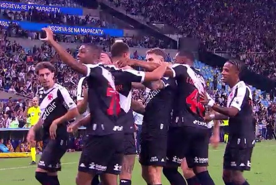 rayan-provoca-torcida-apos-gol-do-vasco-contra-fluminense3A-gesto-de-22c22-agita-classico-no-maracana.-confusao-entre-jogadores-marca-comemoracao