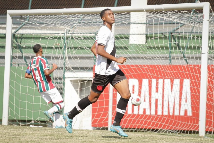 rayan3A-o-carrasco-do-fluminense-destaque-do-vasco-e-sua-rivalidade-acirrada-em-classicos-2F-semifinal-da-copa-do-brasil rayan3A-o-carrasco-do-fluminense-destaque-do-vasco-e-sua-rivalidade-acirrada-em-classicos-2F-semifinal-da-copa-do-brasil