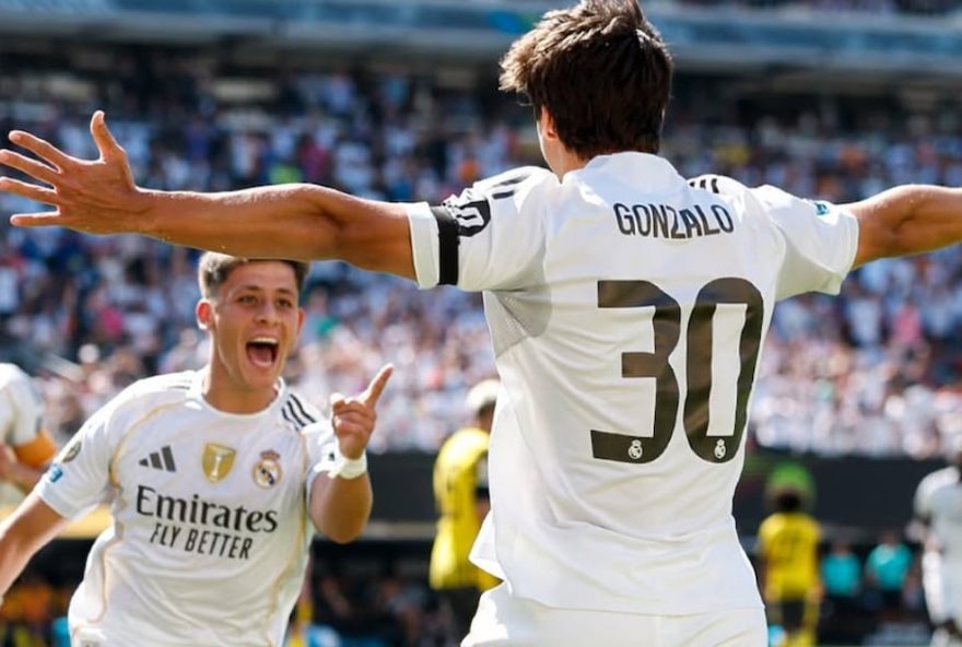 real-madrid-supera-jogo-maluco-no-final2C-vence-o-borussia-e-vai-a-semifinal-do-mundial