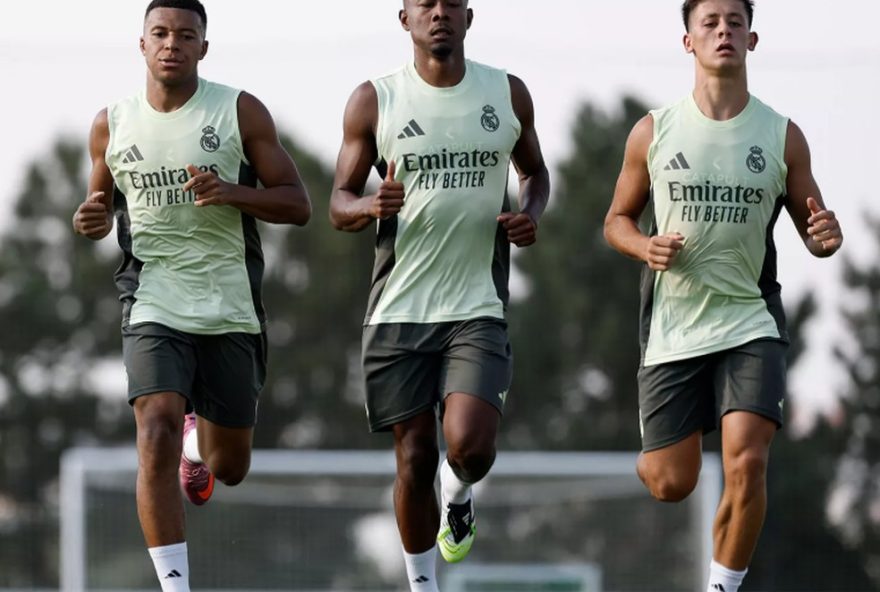 real-madrid3A-elenco-mais-jovem-da-historia-comeca-a-pre-temporada-20252F26