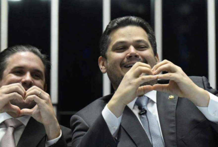 realinhamento-politico-entre-motta-e-alcolumbre-com-o-governo-lula-em-ano-eleitoral realinhamento-politico-entre-motta-e-alcolumbre-com-o-governo-lula-em-ano-eleitoral