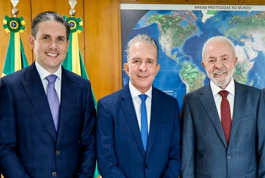 reaproximacao-entre-motta-e-lula3A-nabor-wanderley-busca-apoio-para-o-senado reaproximacao-entre-motta-e-lula3A-nabor-wanderley-busca-apoio-para-o-senado