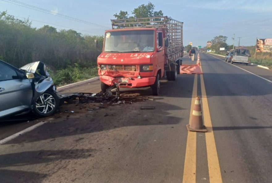 recem-nascido-morre-em-acidente-na-br-343-em-piripiri3A-dois-adultos-feridos recem-nascido-morre-em-acidente-na-br-343-em-piripiri3A-dois-adultos-feridos