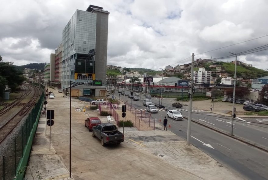 reestruturacao-viaria-na-avenida-jk2C-em-juiz-de-fora3A-linhas-de-onibus-sofrem-ajustes-para-reduzir-congestionamentos reestruturacao-viaria-na-avenida-jk2C-em-juiz-de-fora3A-linhas-de-onibus-sofrem-ajustes-para-reduzir-congestionamentos