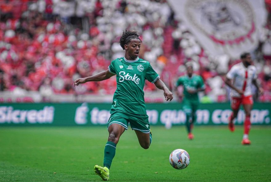 reforco-vital3A-enio-chega-a-chapecoense-para-temporada-de-2026 reforco-vital3A-enio-chega-a-chapecoense-para-temporada-de-2026