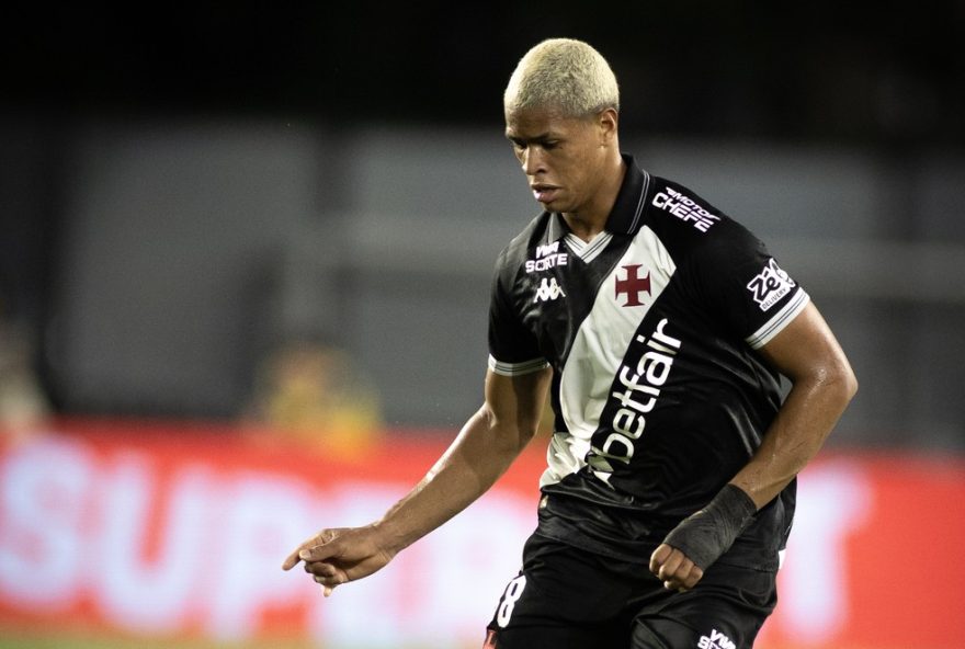 reformulacao-no-meio-campo3A-vasco-busca-volante-no-mercado reformulacao-no-meio-campo3A-vasco-busca-volante-no-mercado