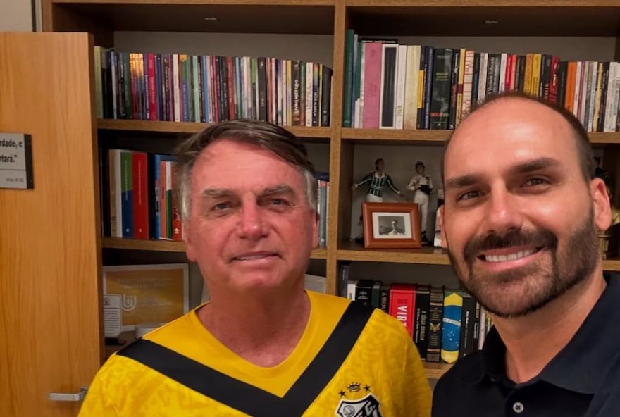 rejeicao-de-bolsonaro-e-de-eduardo-no-tarifaco-tem-alta-reprovacao-dos-brasileiros