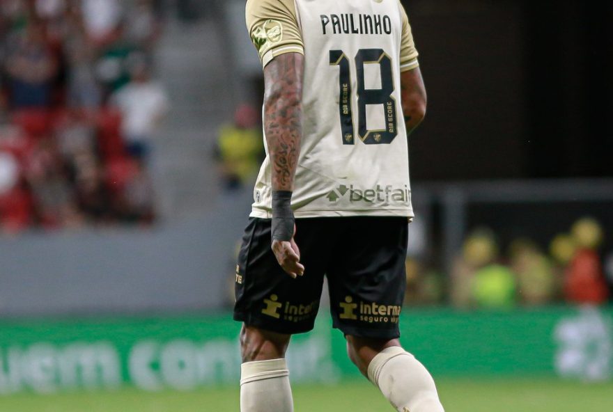 relacionados-vasco3A-coutinho-fora-por-edema2C-lemos-segue-ausente3B-veja-lista.-atualizacoes-e-detalhes-do-confronto-contra-o-sampaio-correa
