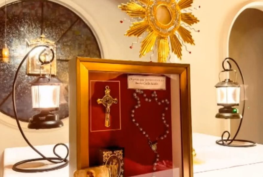 reliquias-de-sao-carlo-acutis3A-peregrinacao-por-cidades-do-parana-fortalece-a-fe-dos-jovens