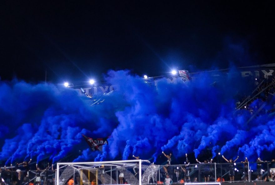 remo-esgota-ingressos-para-duelo-contra-o-athletic-e-busca-recorde-de-publico-no-baenao