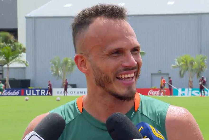 rene-revela-angustia-e-esperanca-apos-suspensao-em-vitoria-do-fluminense3A-22pronto-para-contribuir-na-busca-pela-gloria22